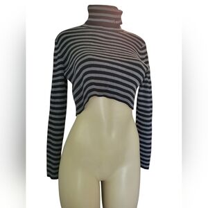 Lauren Ralph Lauren Green Label Black and Gray Ribbed Crop Top TurtleNeck